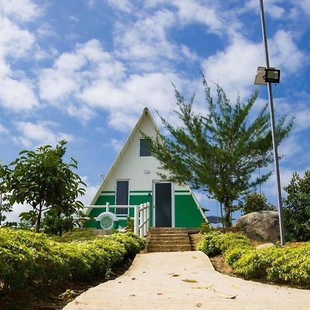 טמפין Durian Ecolodge מראה חיצוני תמונה