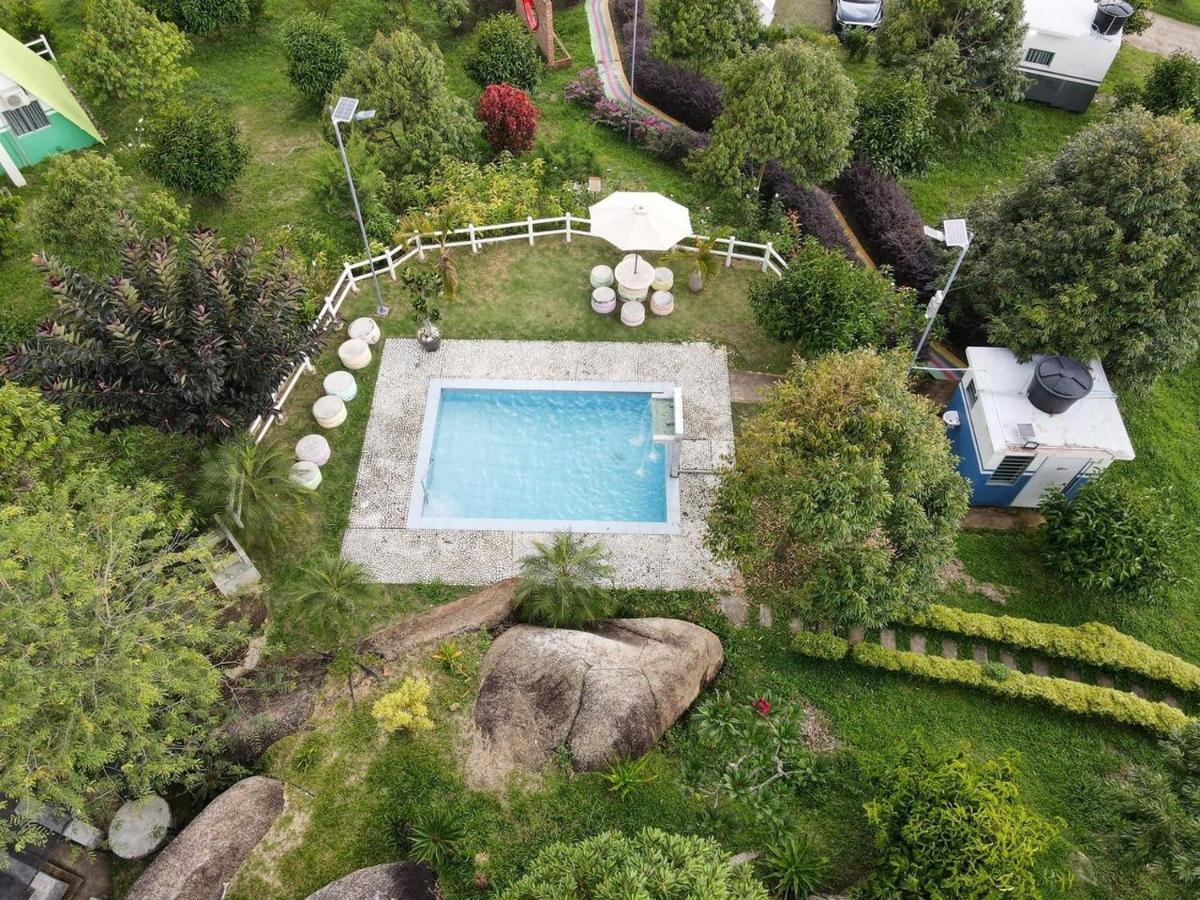 טמפין Durian Ecolodge מראה חיצוני תמונה